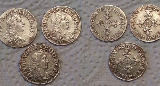 3 pièces de type 4 Sols au traitants en argent de Louis XIV trouvées par Damien et son Teknetics T2